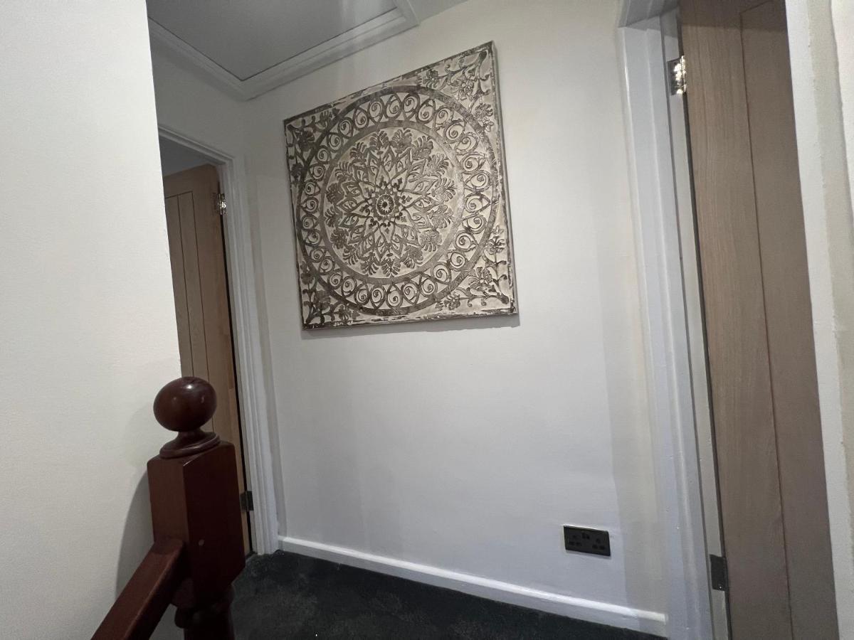 House Sleeps 8. 2Bedrooms & Sofa Beds In Sitting Room Bath Dış mekan fotoğraf
