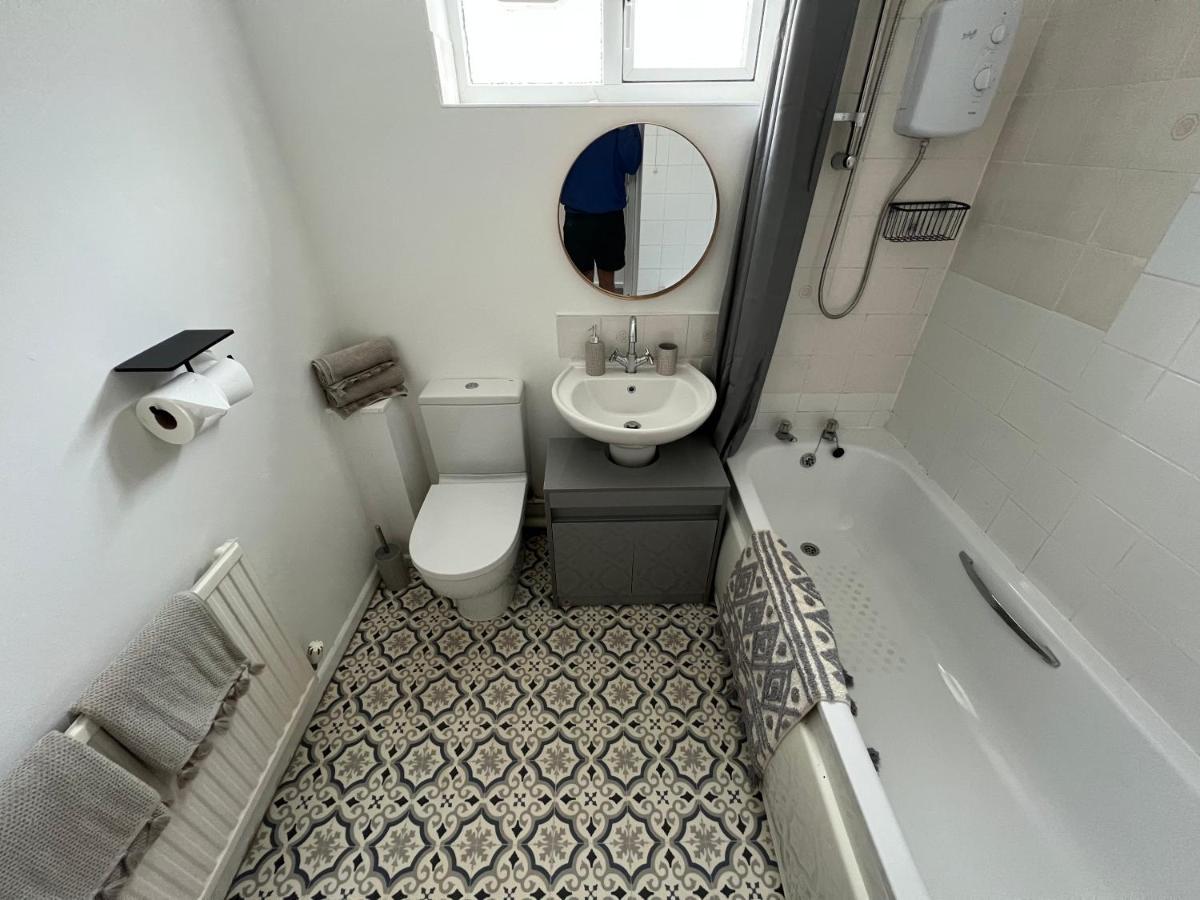 House Sleeps 8. 2Bedrooms & Sofa Beds In Sitting Room Bath Dış mekan fotoğraf